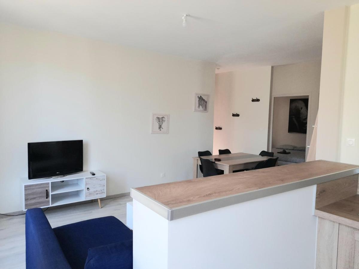 Le Scandinave Daire Joigny Dış mekan fotoğraf